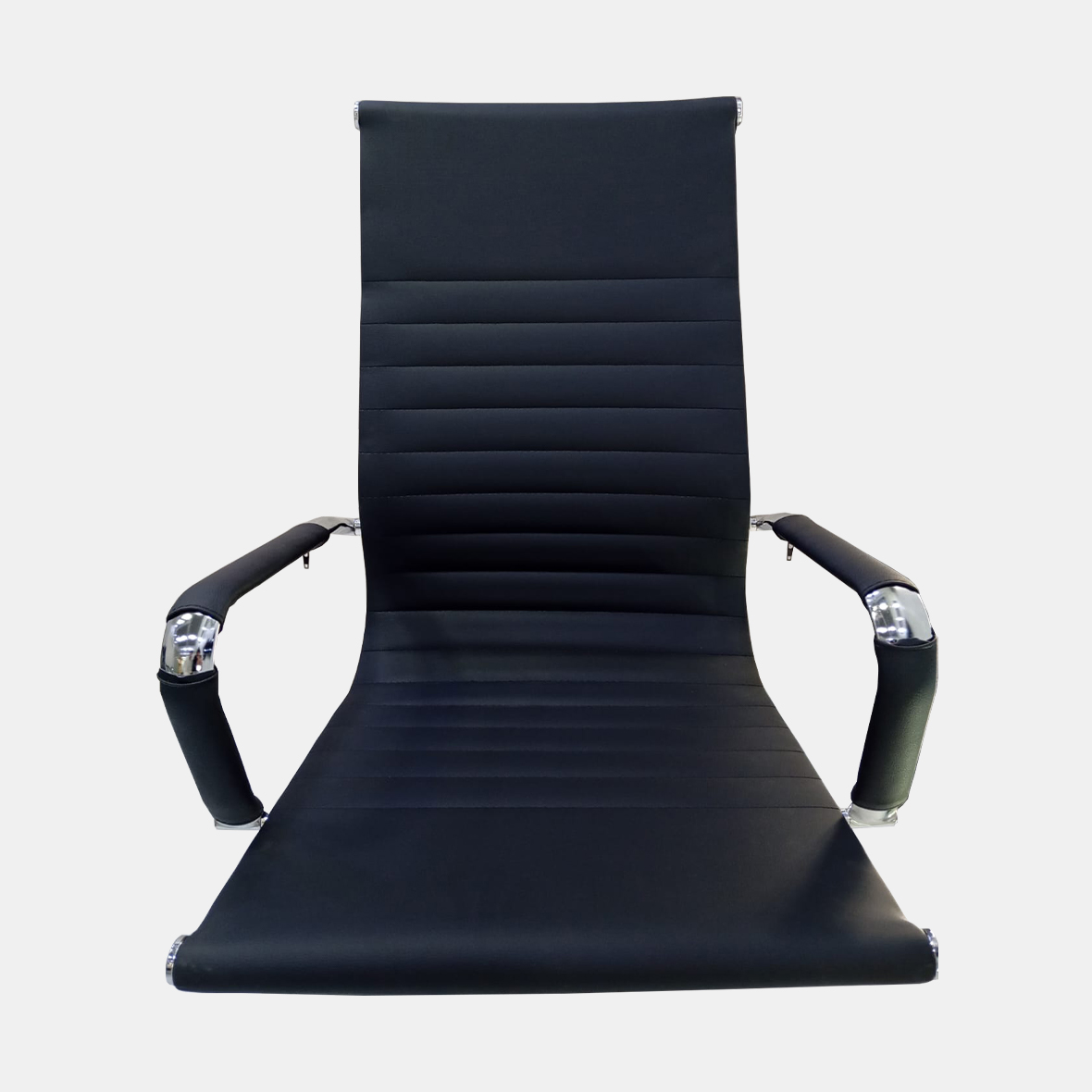 EAMES OFFICE MANAGER CHAIR