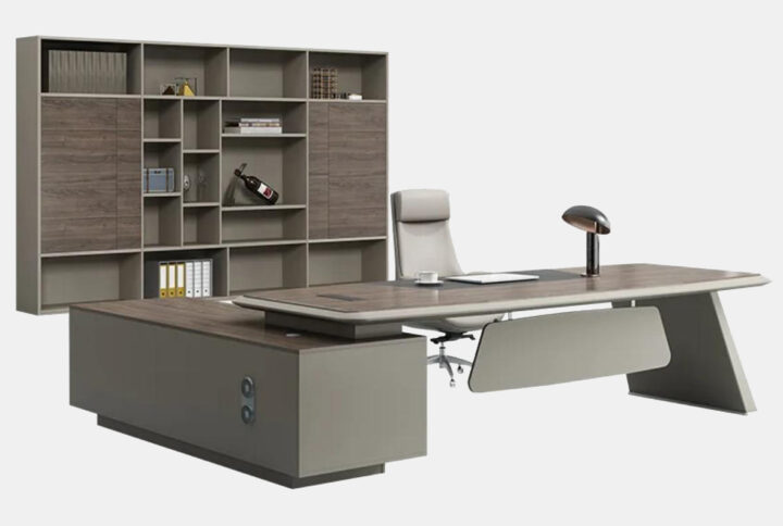 Travax Office Table